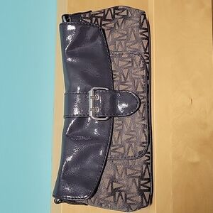 Clutch with shoulder strap